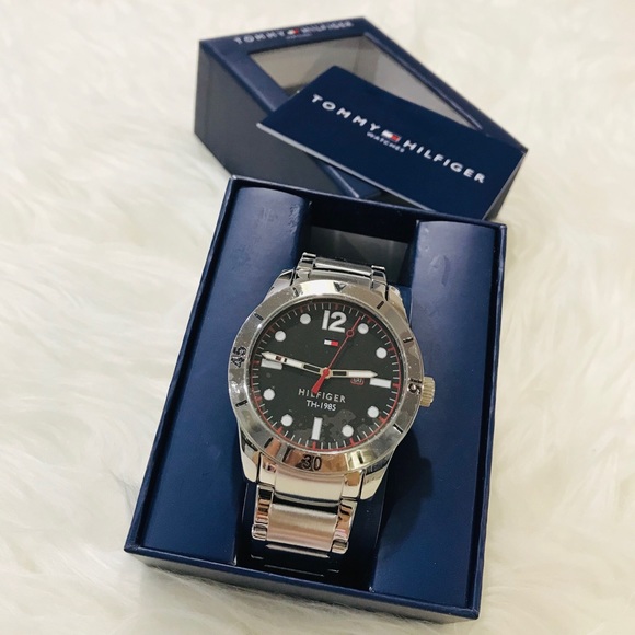 tommy hilfiger men's stainless steel bracelet watch 42mm